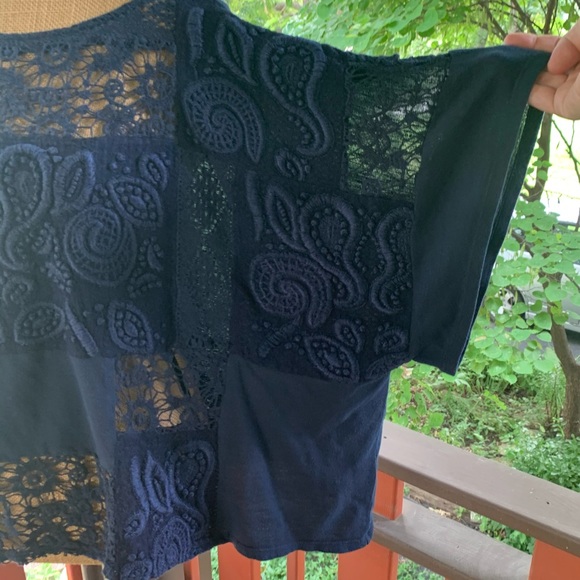 Gorgeous Navy Blue Top With Crochet Detailing - Picture 5 of 8